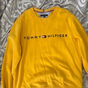 Tommy Hilfiger Men's Bright Yellow Crewneck Sweater